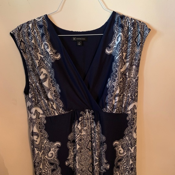 COPY - COPY - INC Printed Maxi Dress. - Picture 2 of 5